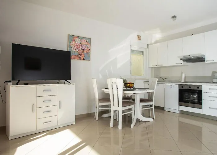 Apartament Gloria Promajna